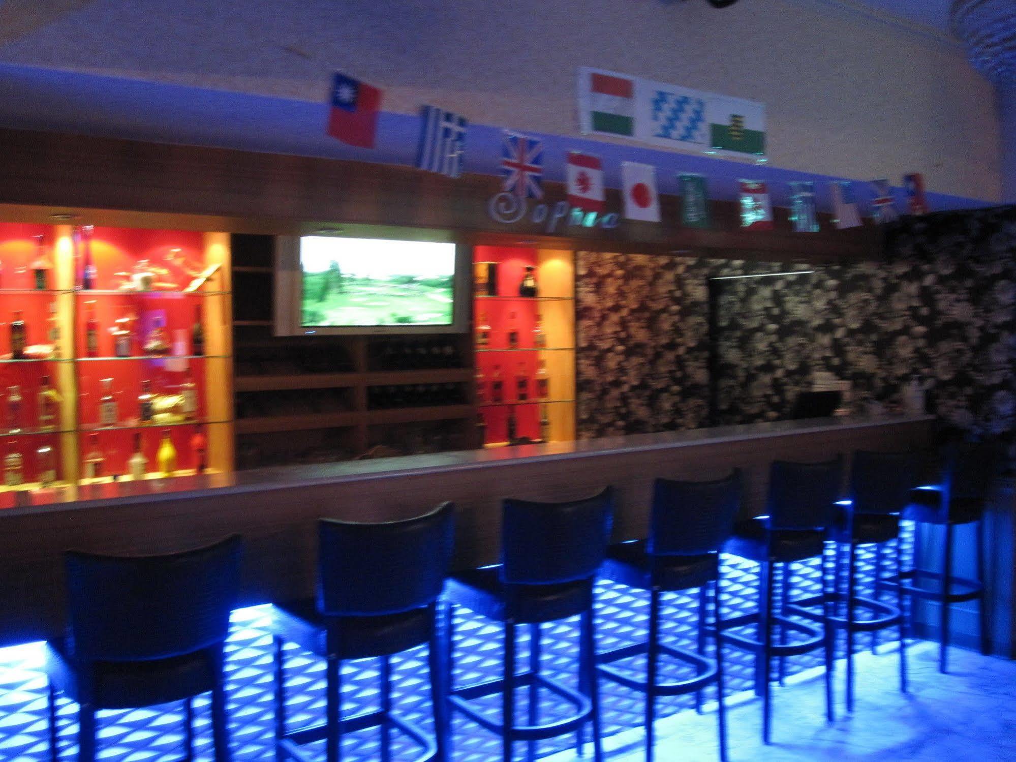 Hunt Champion Hotel 台中 外观 照片